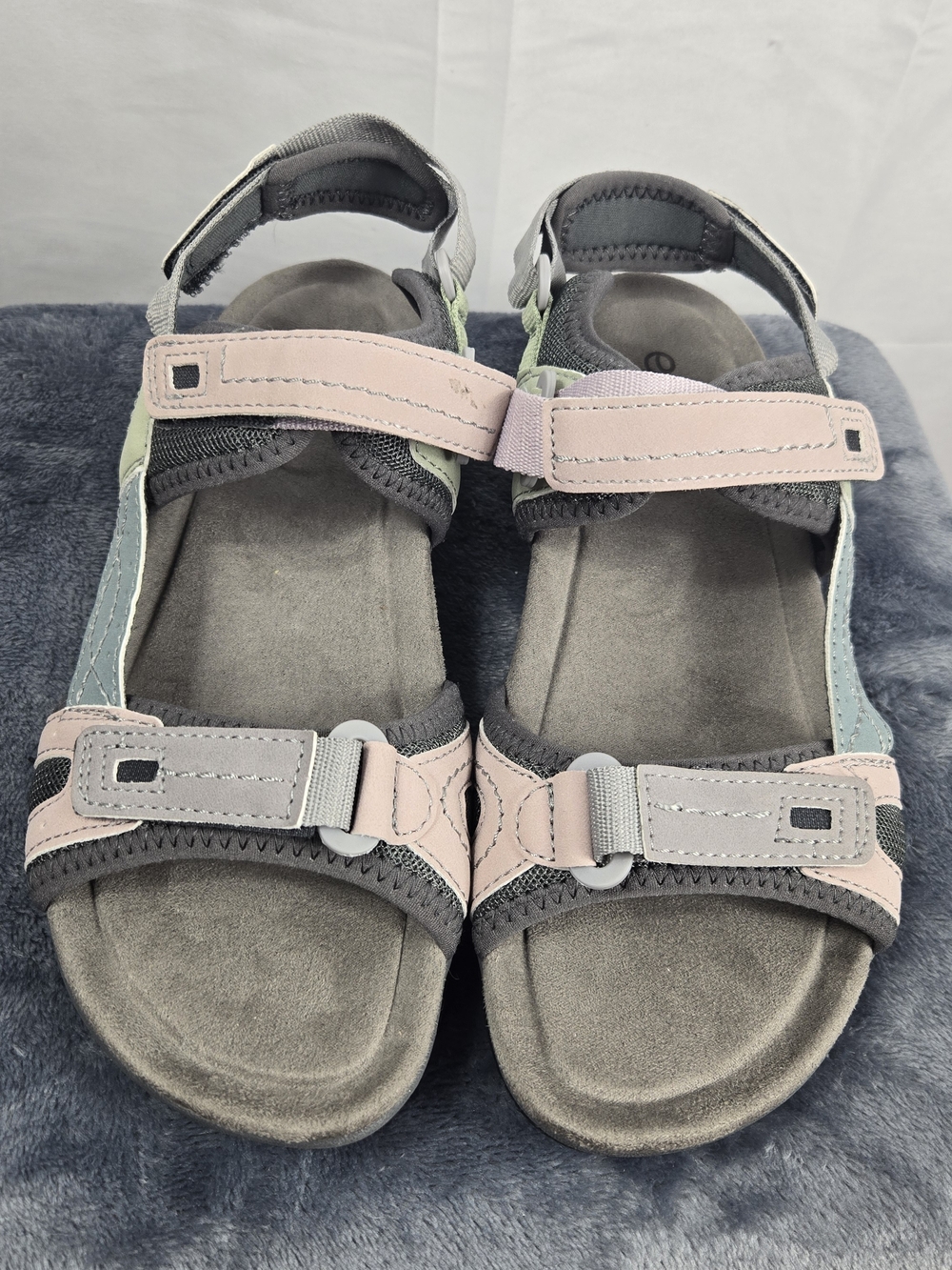 Earth Origins Women's Pastel Pink & Gray Adjustable Comfort Sandals